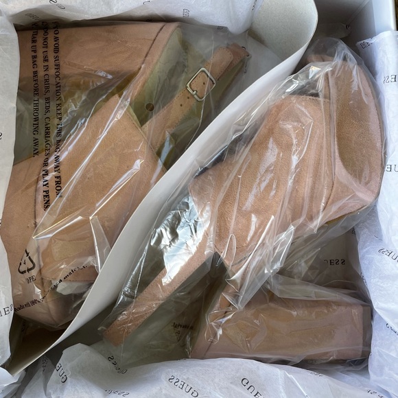 NEW  GUESS Caleesy Platform Dress Sandals - Picture 2 of 12